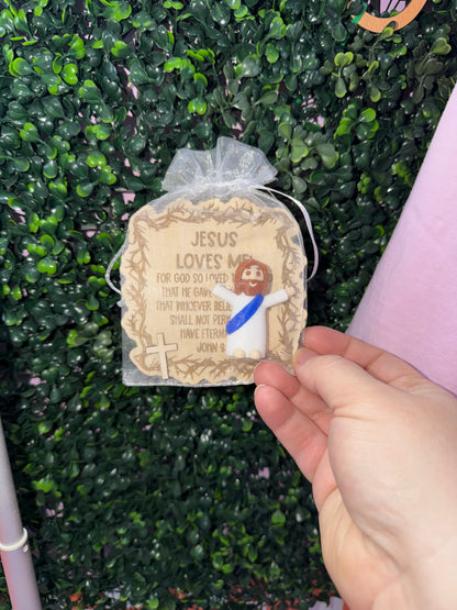 Jesus Loves ME! Pocket Jesus Gift Set