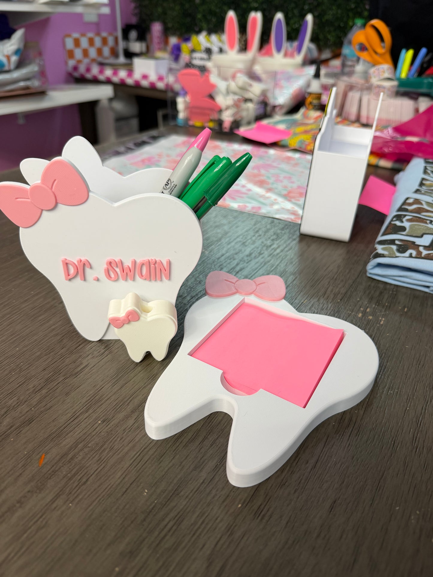 Personalized Bow Tooth Desk Set